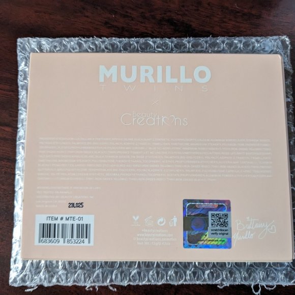 Murillo Twins - Brittany Murillo by Beauty Creations Eyeshadow Palette - Picture 4 of 4